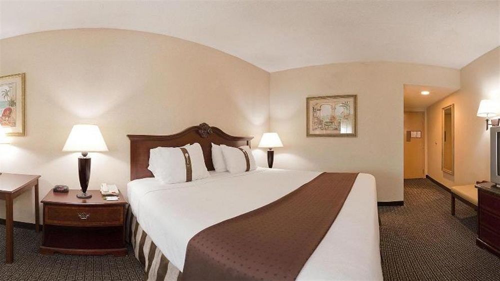 Holiday Inn Express - Biloxi - Beach Blvd By Ihg Exterior photo