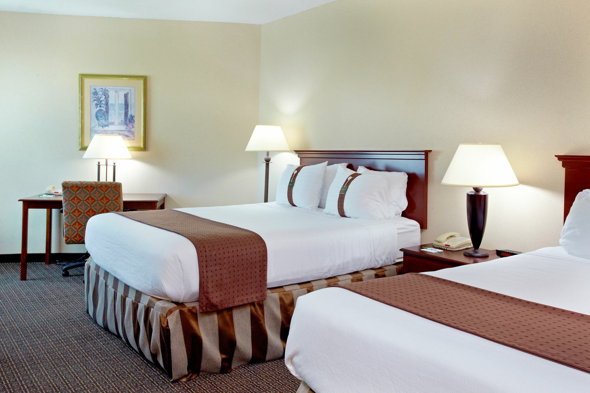 Holiday Inn Express - Biloxi - Beach Blvd By Ihg Room photo