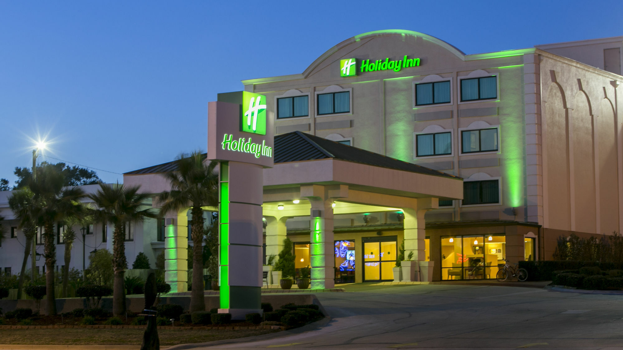 Holiday Inn Express - Biloxi - Beach Blvd By Ihg Exterior photo
